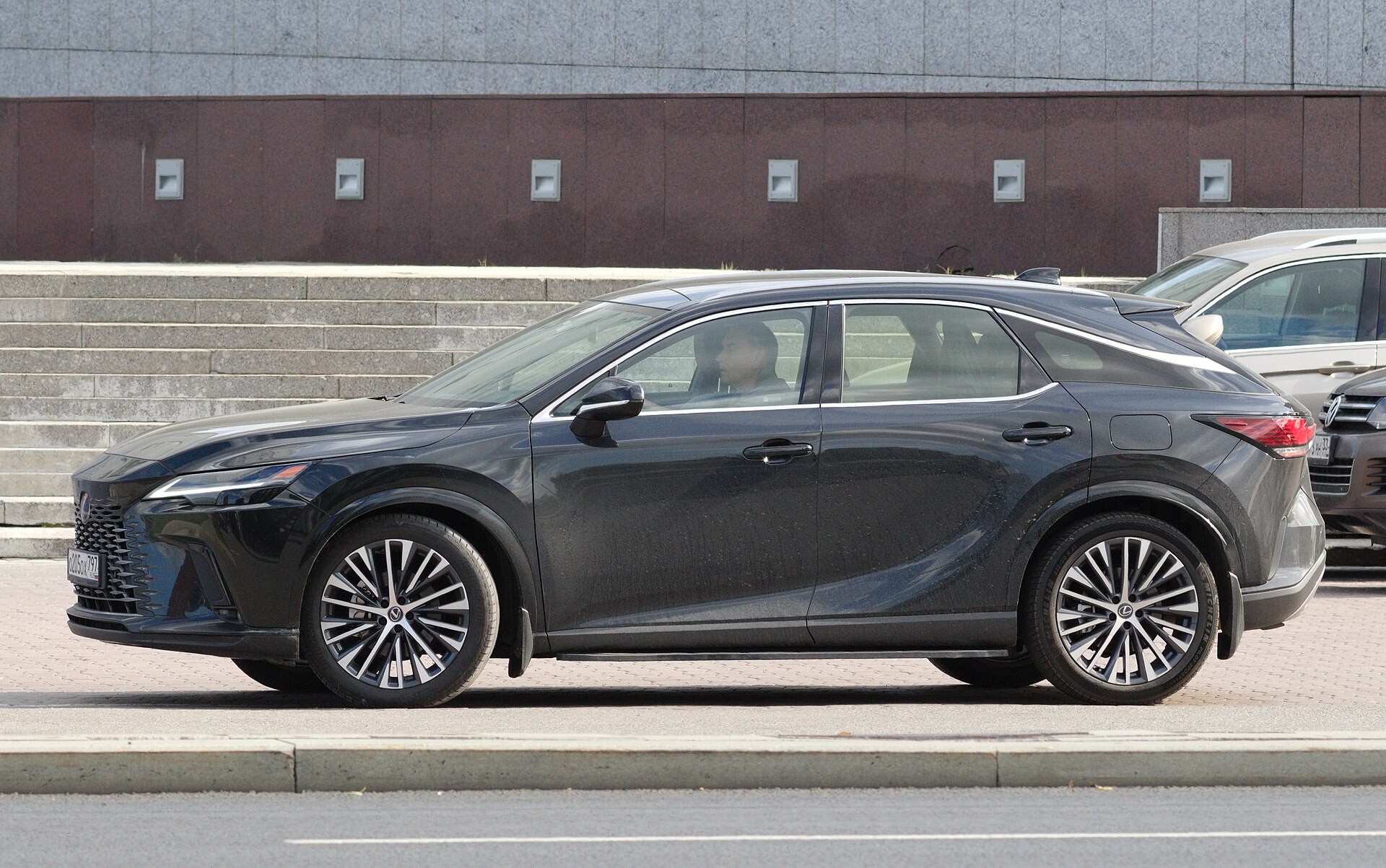 Woodworking Art представила деревянный Lexus GX 460, выполненный в мельчайших деталях (видео)